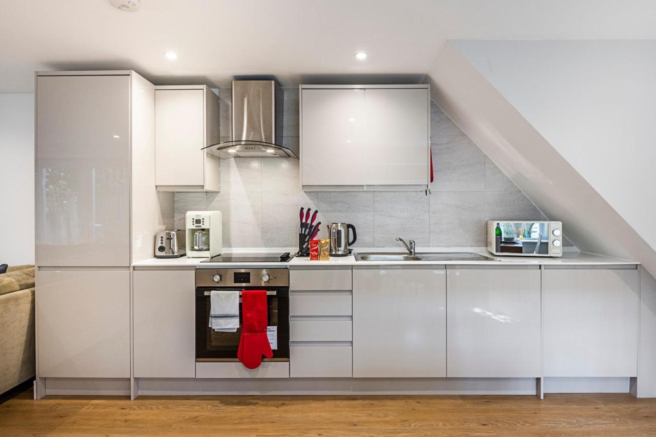 South Woodford 2 Bed En-Suite House London Eksteriør billede